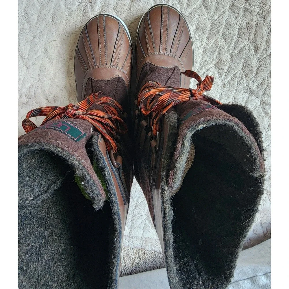 UGG Baroness Waterproof Lace Up Brown Winter Duck Boots Womens 6.5